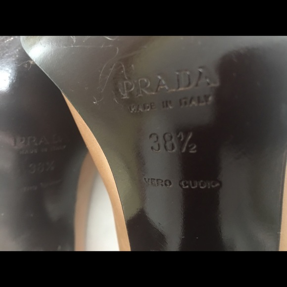 PRADA AUTHENTIC FUNKY ROSE LEATHER HEELS - Picture 6 of 6